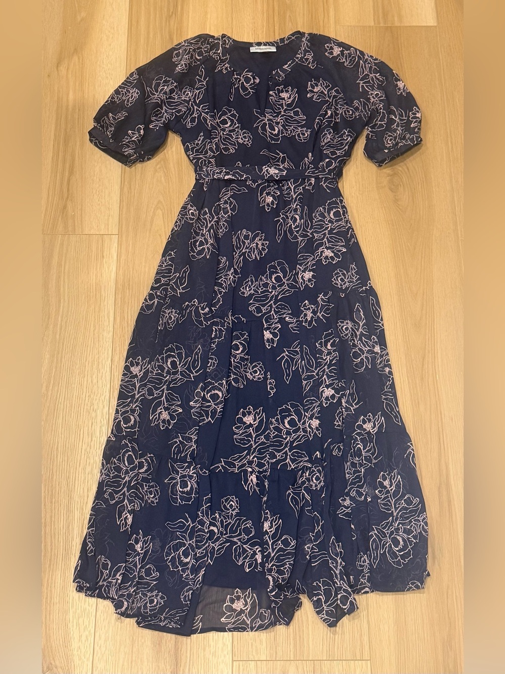 Motherhood Maternity Navy Maxi Dress Pale Pink Floral Linework Size Small Flowy